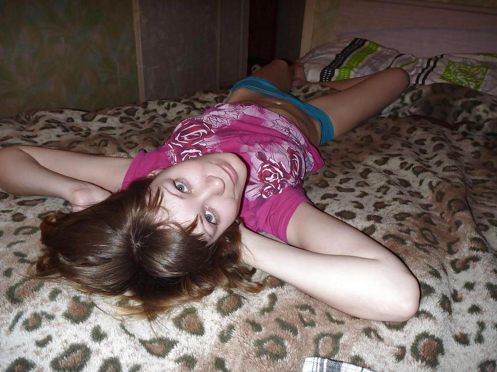 25P SWEET RUSSIAN GIRL I