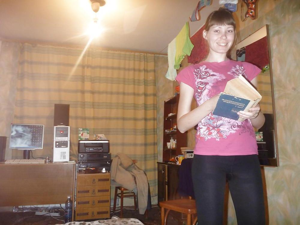 25P SWEET RUSSIAN GIRL I