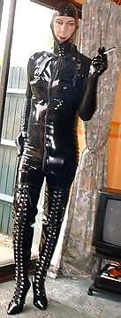 25P Latex  transvestites 