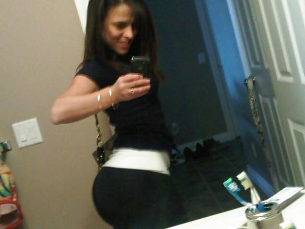 25P Thick Latin Babe Misty