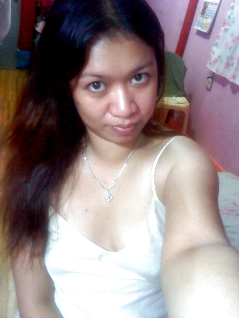 19P Hot Filipina - Kimberly Rojas
