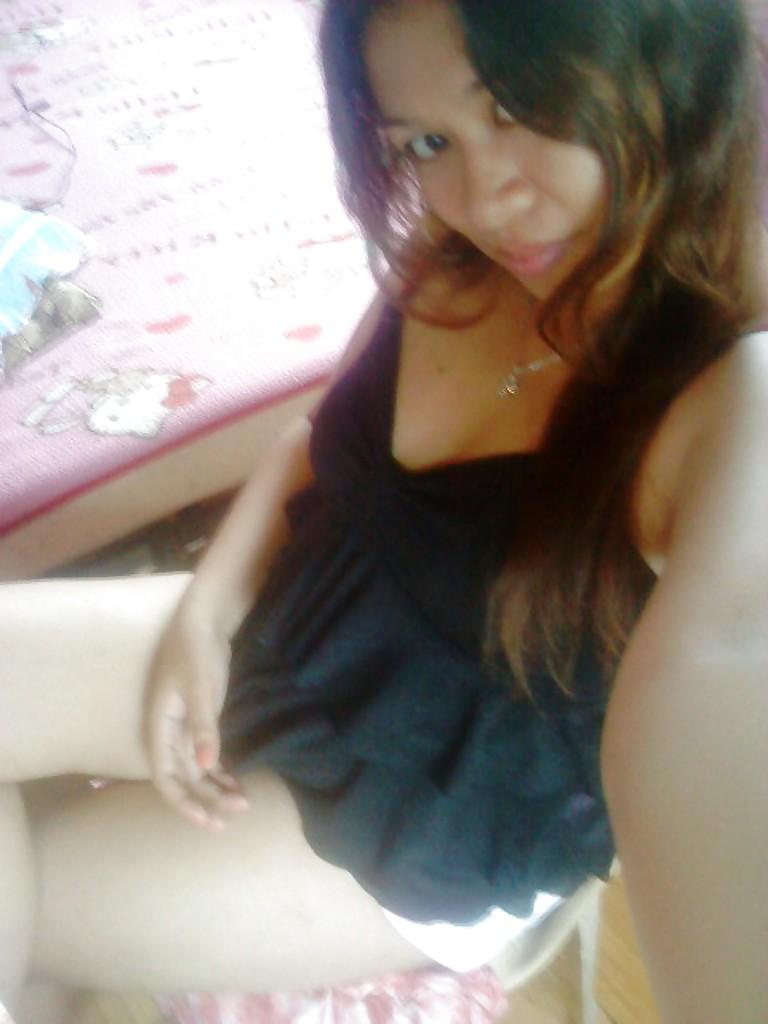 19P Hot Filipina - Kimberly Rojas