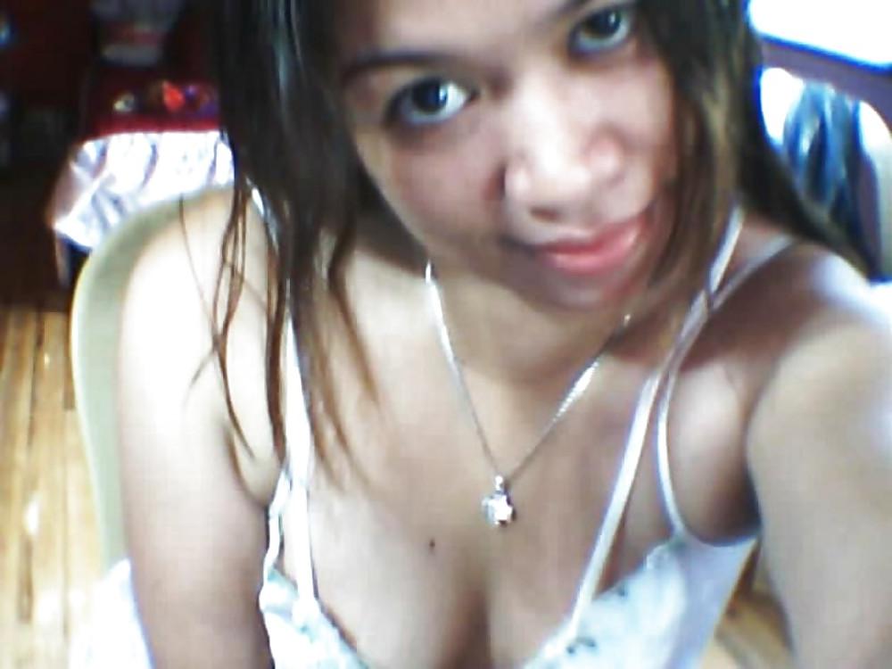 19P Hot Filipina - Kimberly Rojas