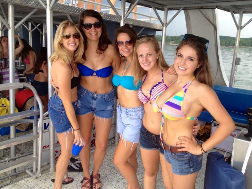 25P Big titty Carolyn - Short stacked sorority girl