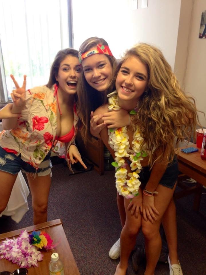 25P Big titty Carolyn - Short stacked sorority girl