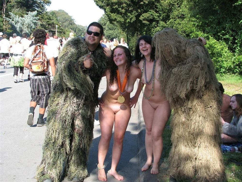 25P Nude Outdoor 017