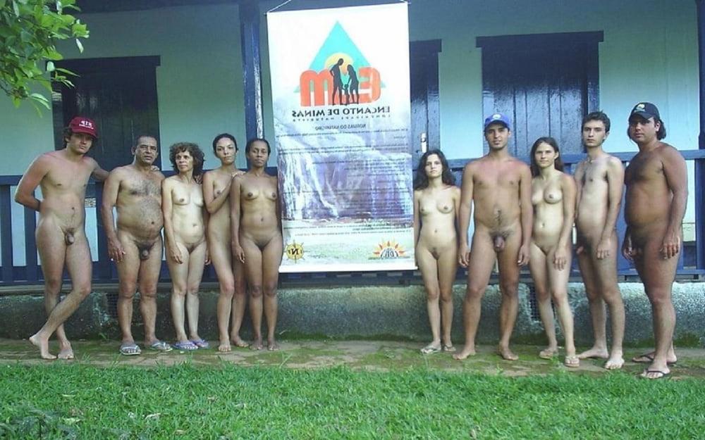 25P Nude Outdoor 017