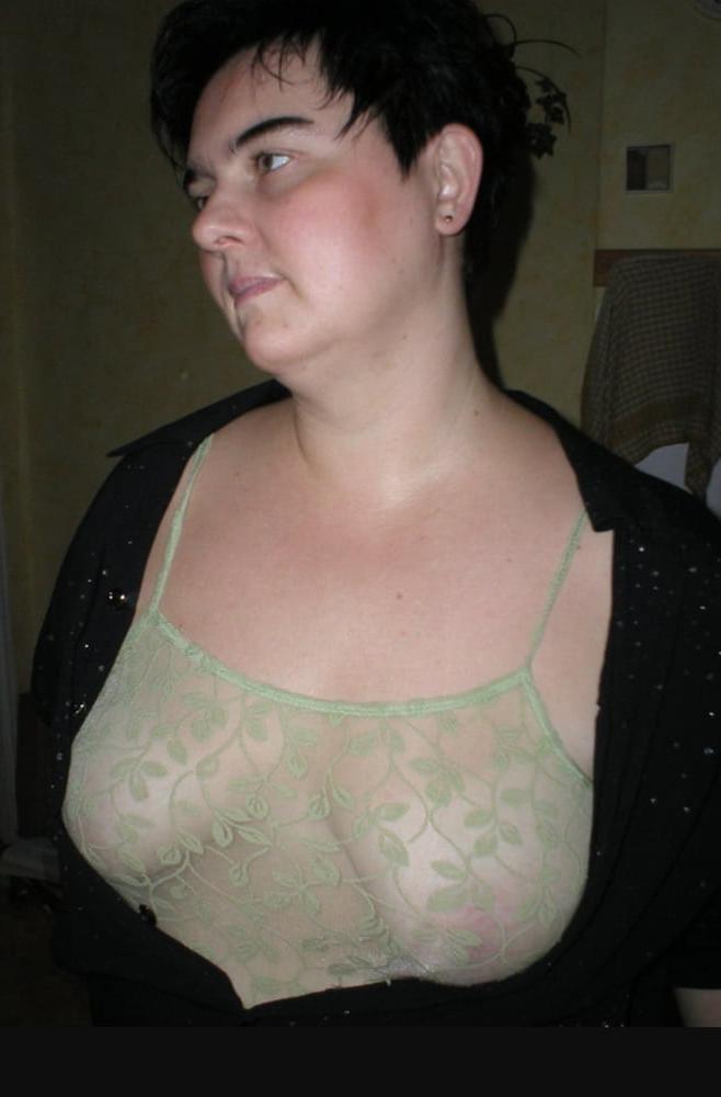 11P olish Nylon Cumslut