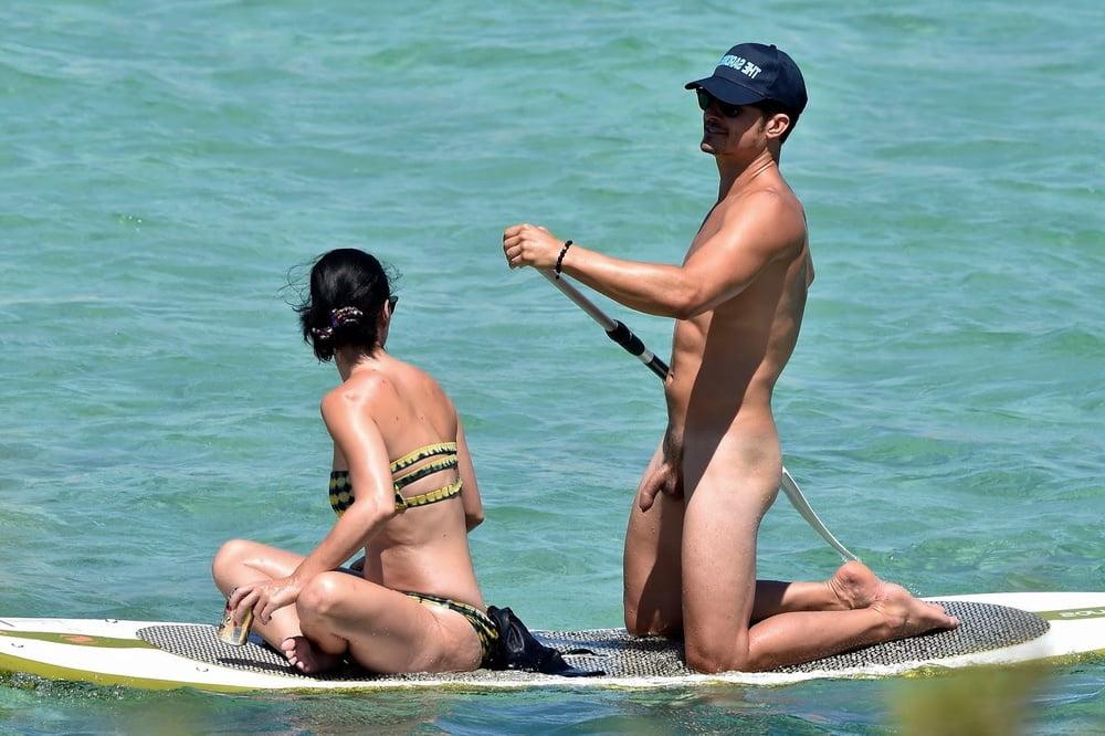 25P Nudist Situations 11