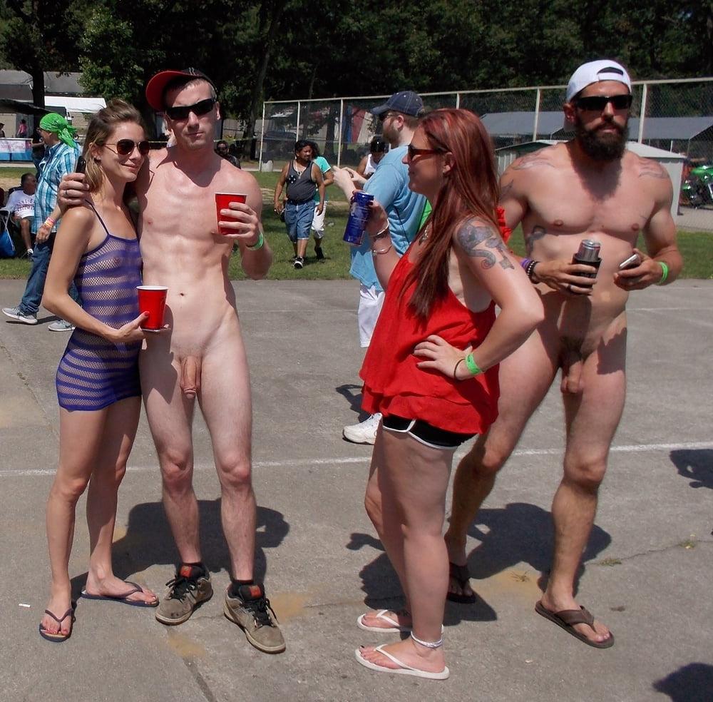 25P Nudist Situations 11