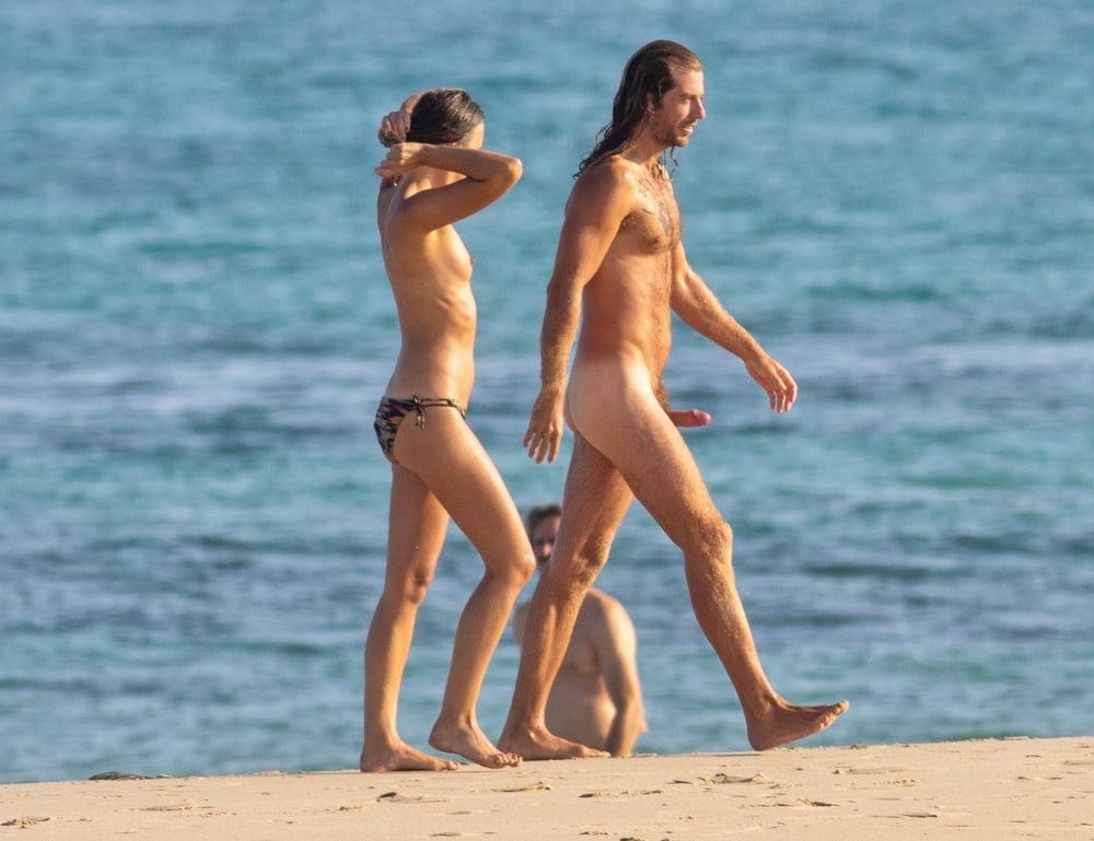 25P Nudist Situations 11