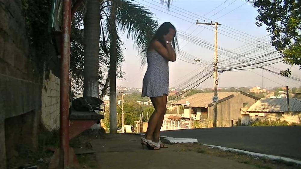 8P Lost panties on the bus stop