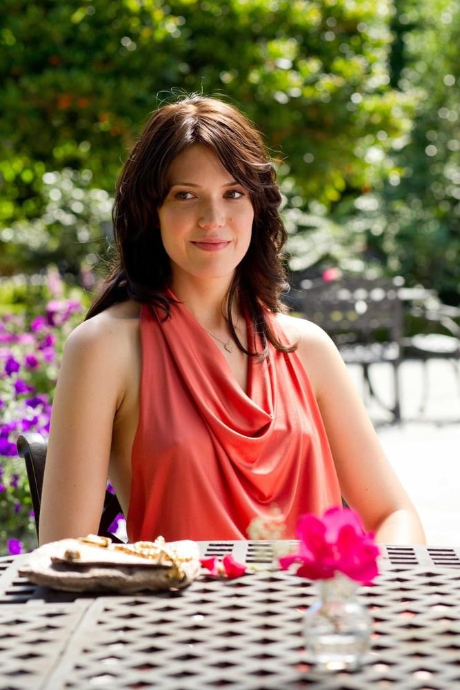 15P Mandy Moore - "Love, Wedding, Marriage" Stills (2011)