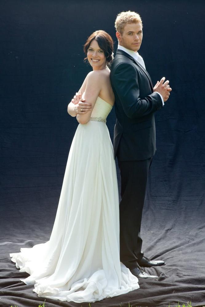 15P Mandy Moore - "Love, Wedding, Marriage" Stills (2011)