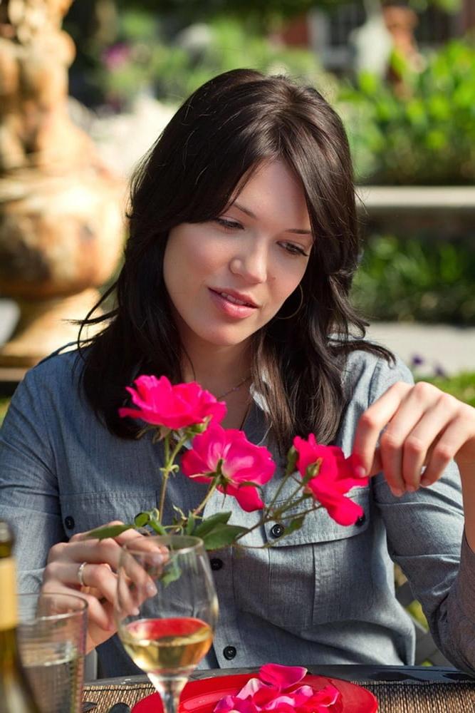 15P Mandy Moore - "Love, Wedding, Marriage" Stills (2011)