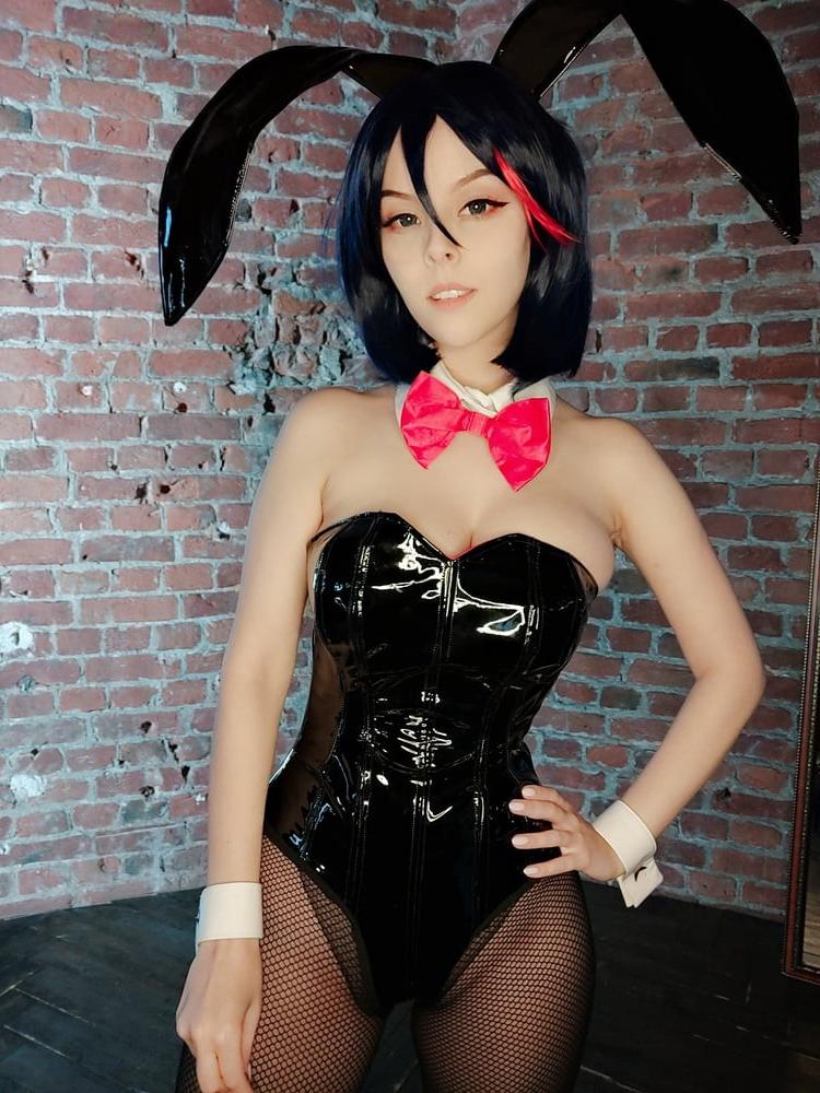 25P DHM - Ryuko Matoi Bunny Selfies