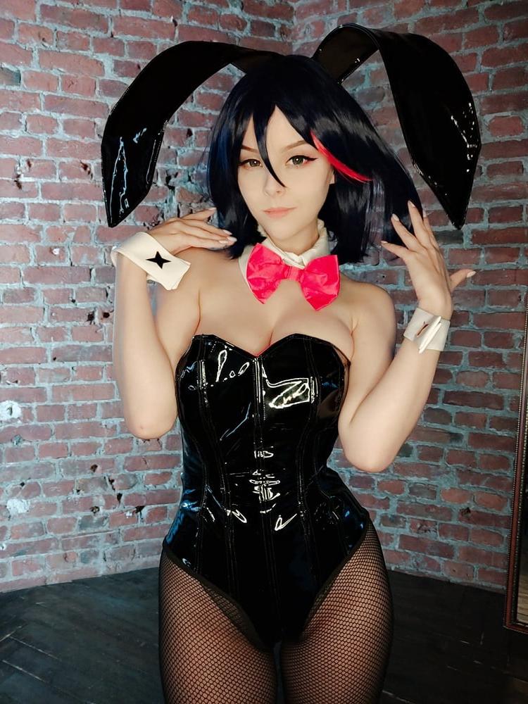 25P DHM - Ryuko Matoi Bunny Selfies