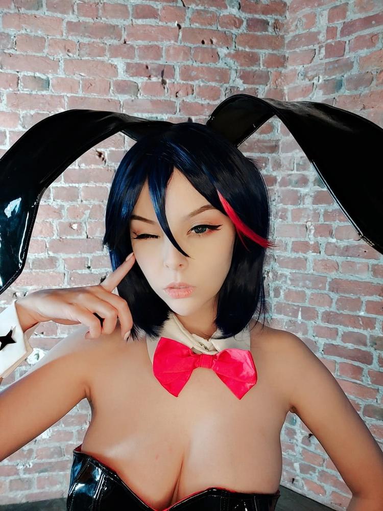 25P DHM - Ryuko Matoi Bunny Selfies