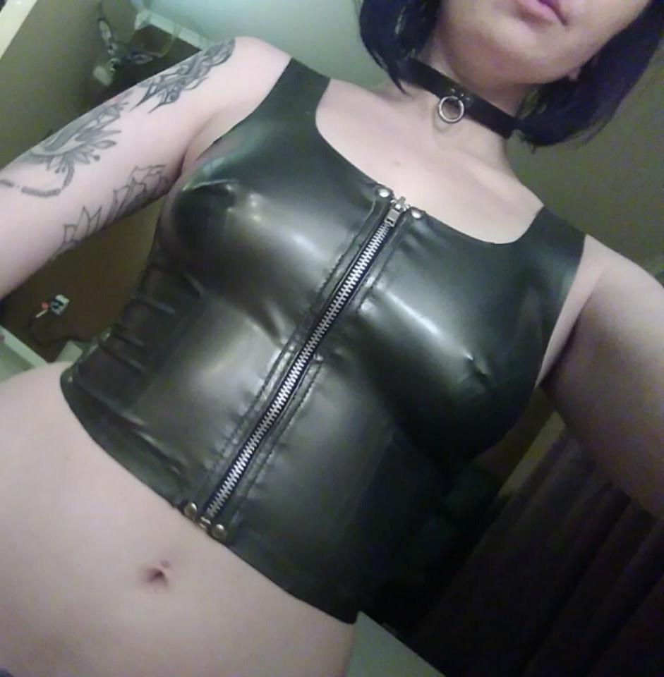 25P Latex amateur and selfie 112