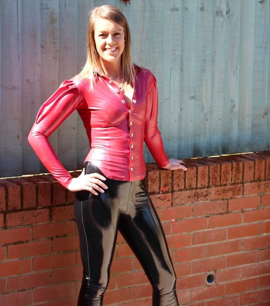 25P Latex amateur and selfie 112