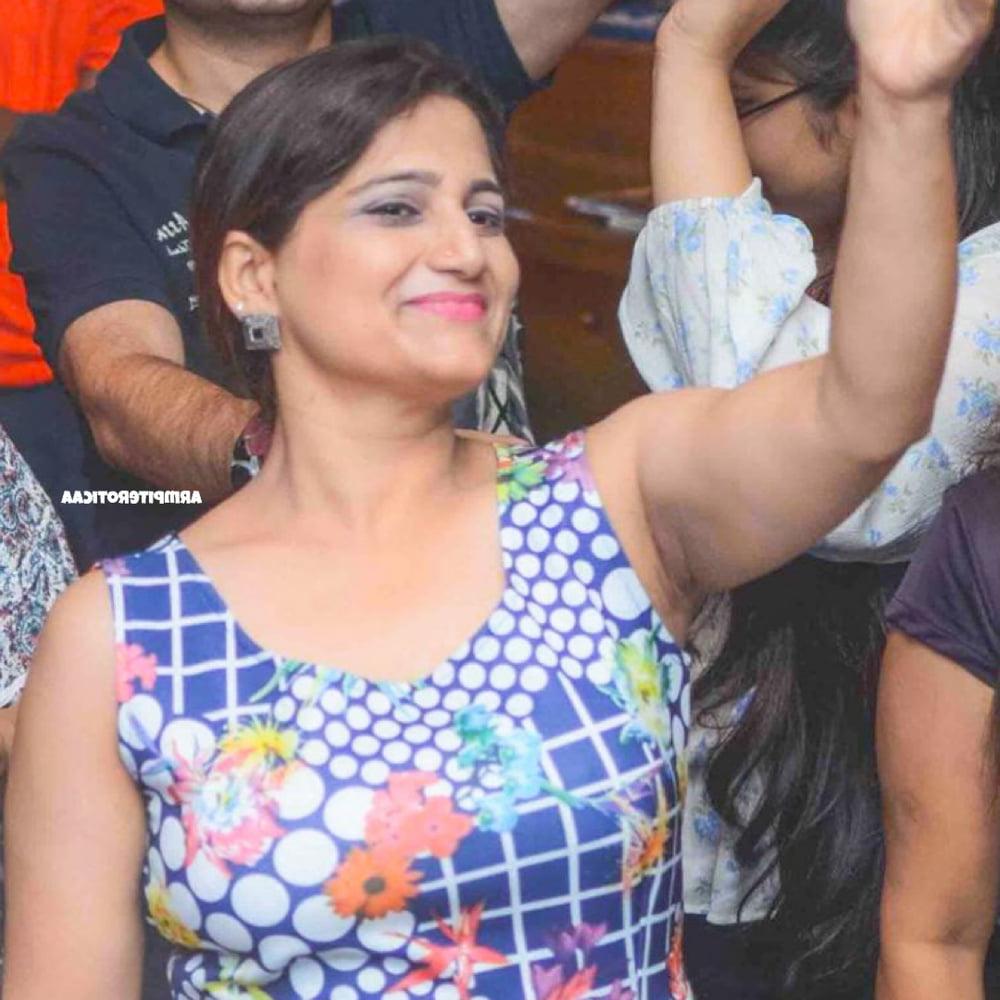 25P Indian Desi Hot Armpits vol.1