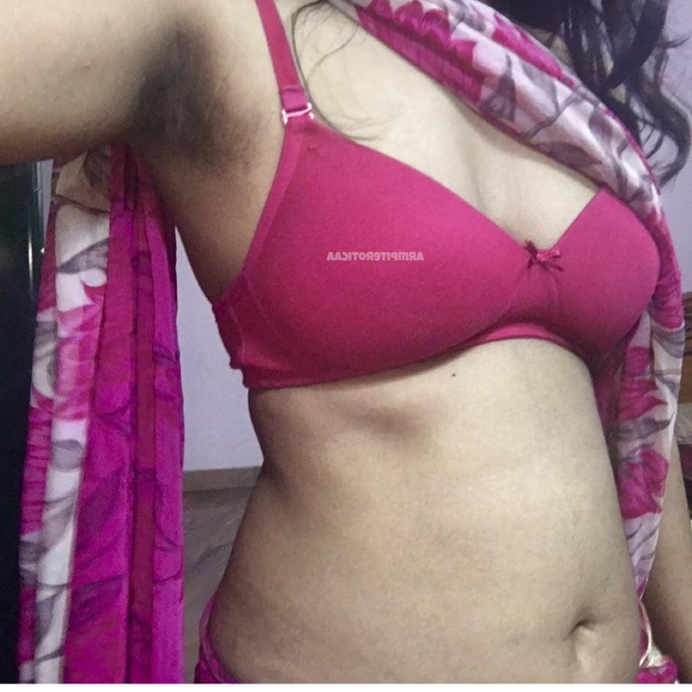 25P Indian Desi Hot Armpits vol.1