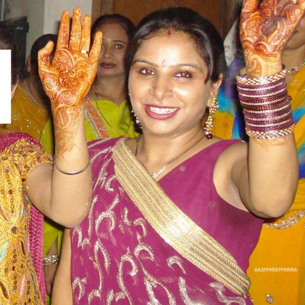 25P Indian Desi Hot Armpits vol.1