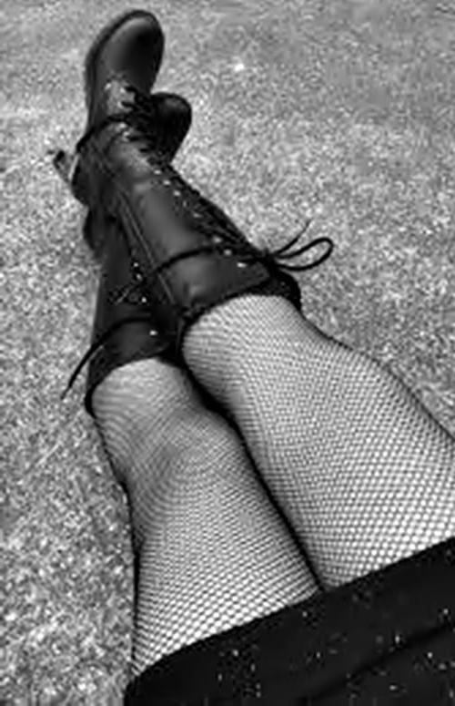 25P suspenders &amp; stuff (Heels, Latex and other) III