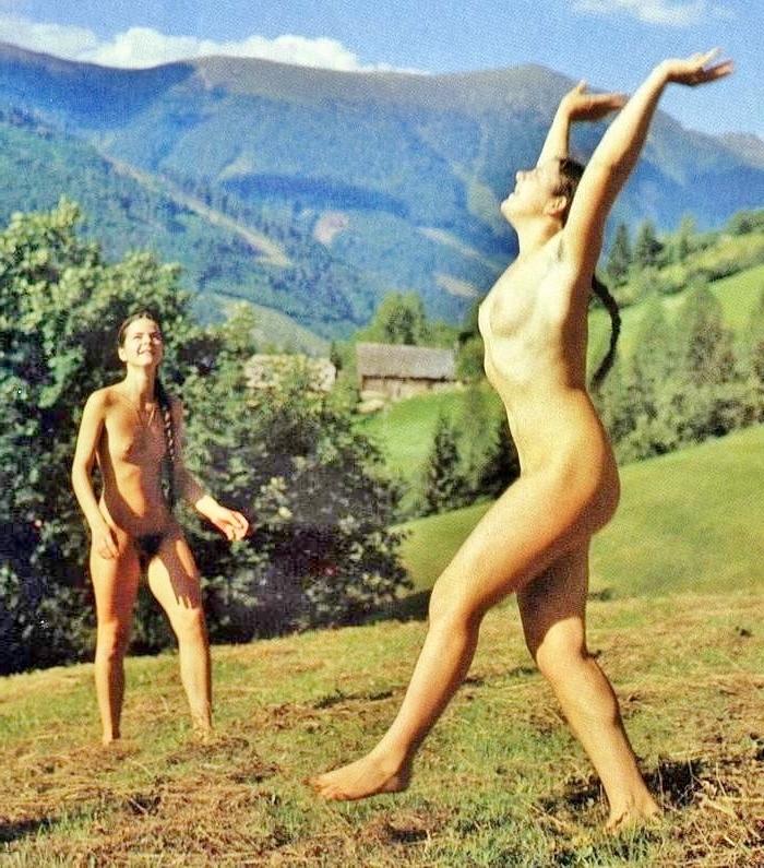 25P Thickasabricks Nudist 172