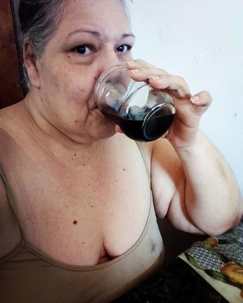 20P Amateur granny (fan club pic set)