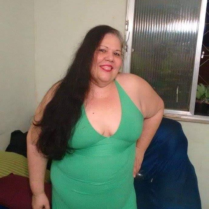 20P Amateur granny (fan club pic set)