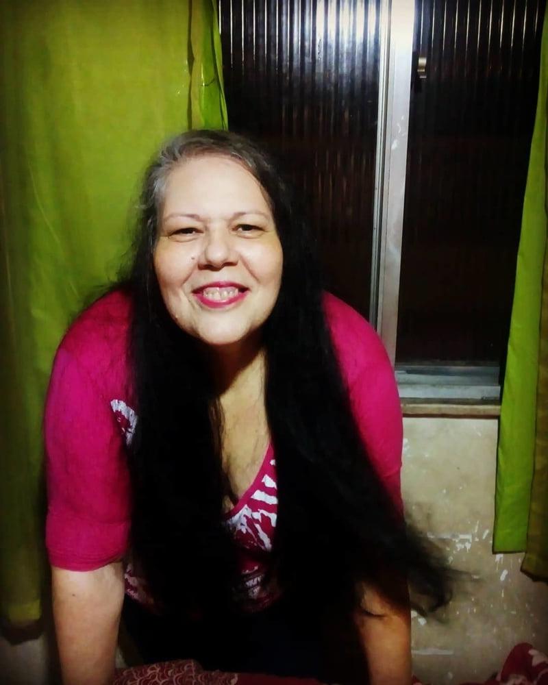 20P Amateur granny (fan club pic set)