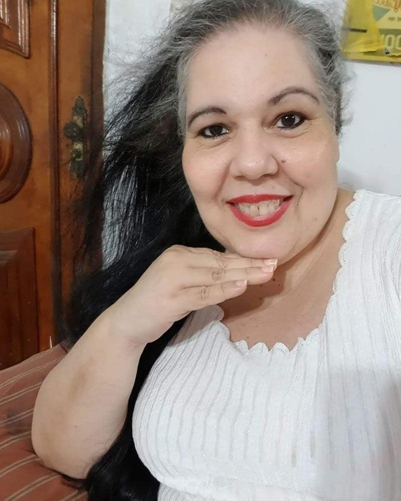20P Amateur granny (fan club pic set)