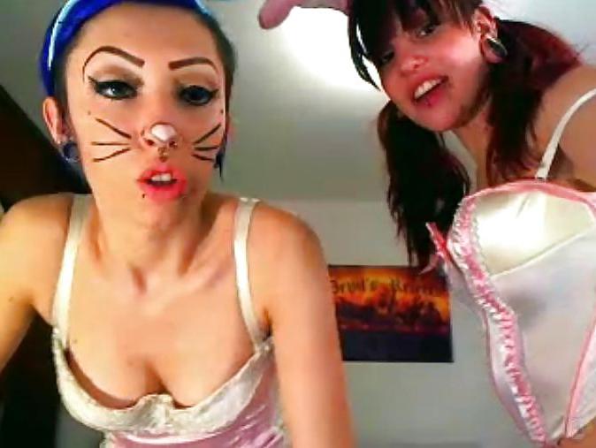 25P 2 Sexy Easter Bunny Teasing