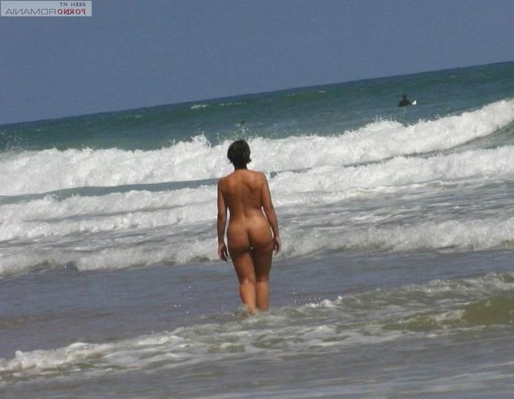25P Nude beach Romania