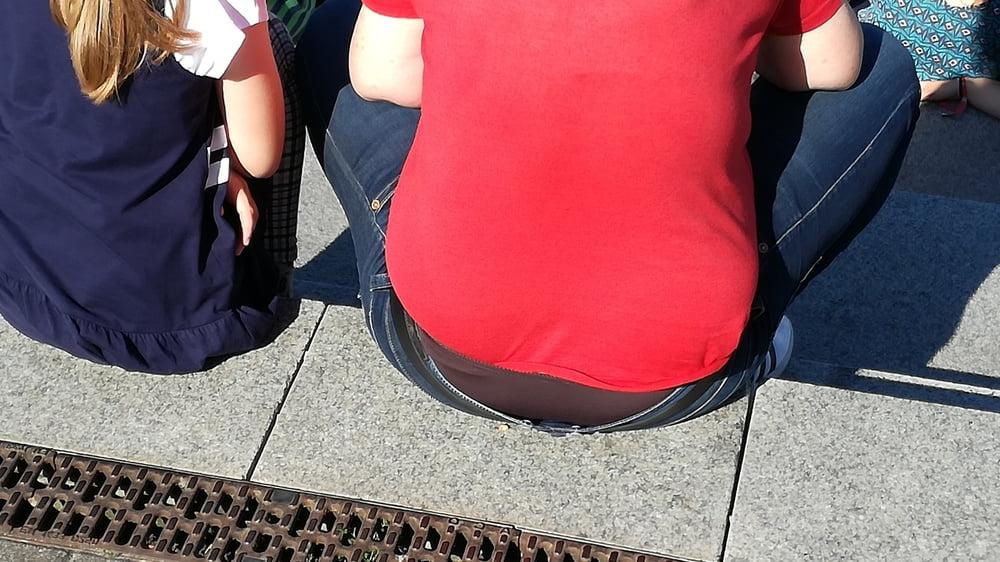 16P satin ass