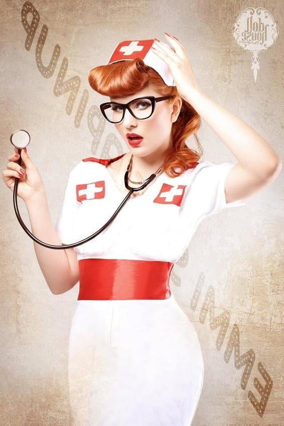 25P Playing Nurse