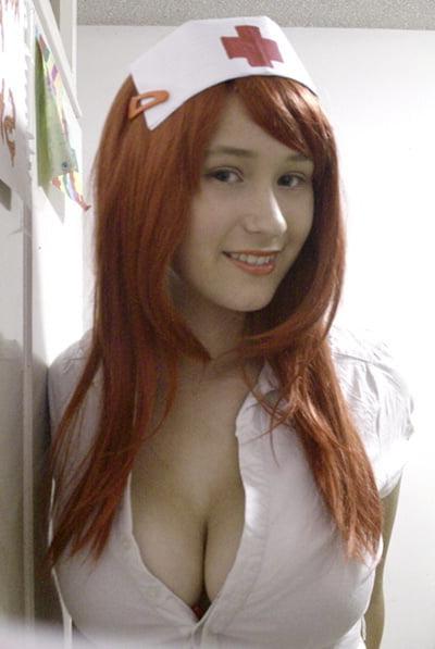 25P Playing Nurse