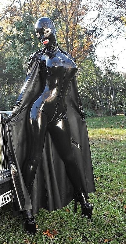 15P BDSM Turn Ons 8 Latex