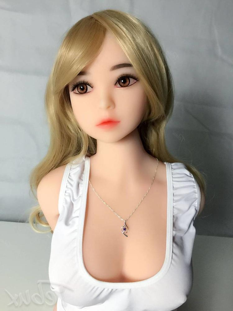 17P Blonde teen GF sex doll ready to get fucked