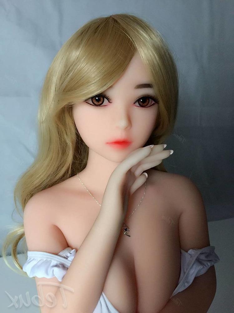 17P Blonde teen GF sex doll ready to get fucked