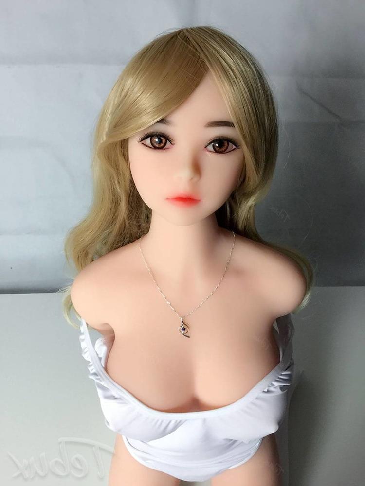 17P Blonde teen GF sex doll ready to get fucked