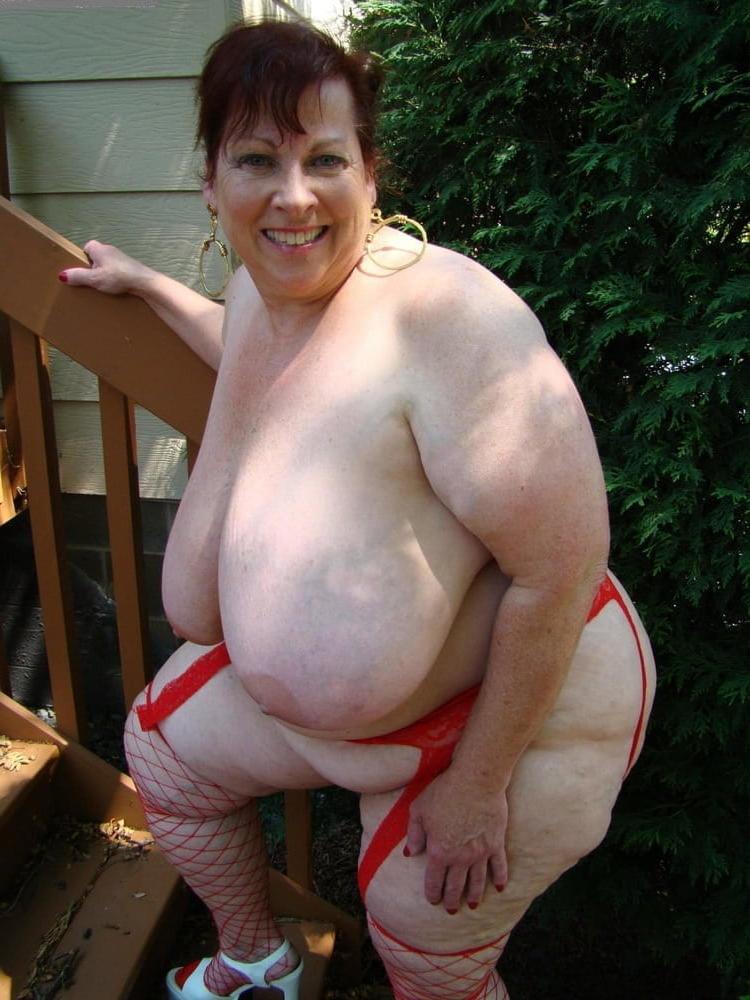 10P WHITE BBW WORLD PT.17