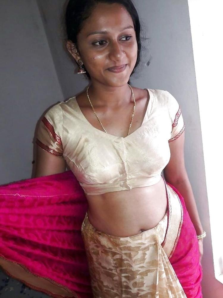 25P Amateur Hot Girl Full Nude Selfie