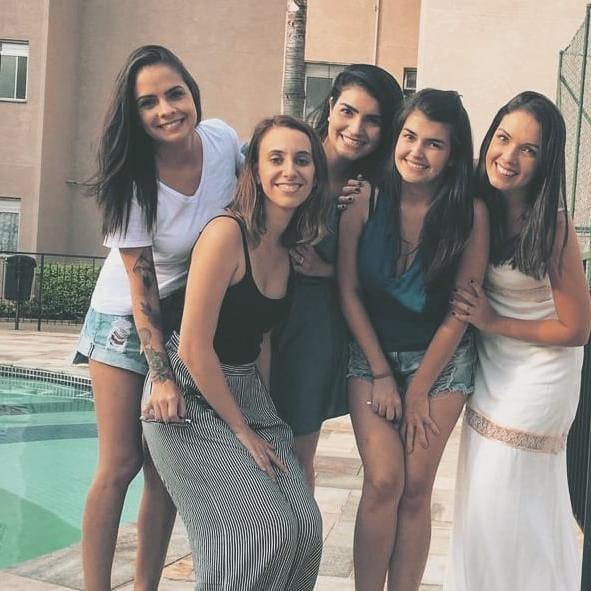18P Thaiz freitas ( fan club pic set)