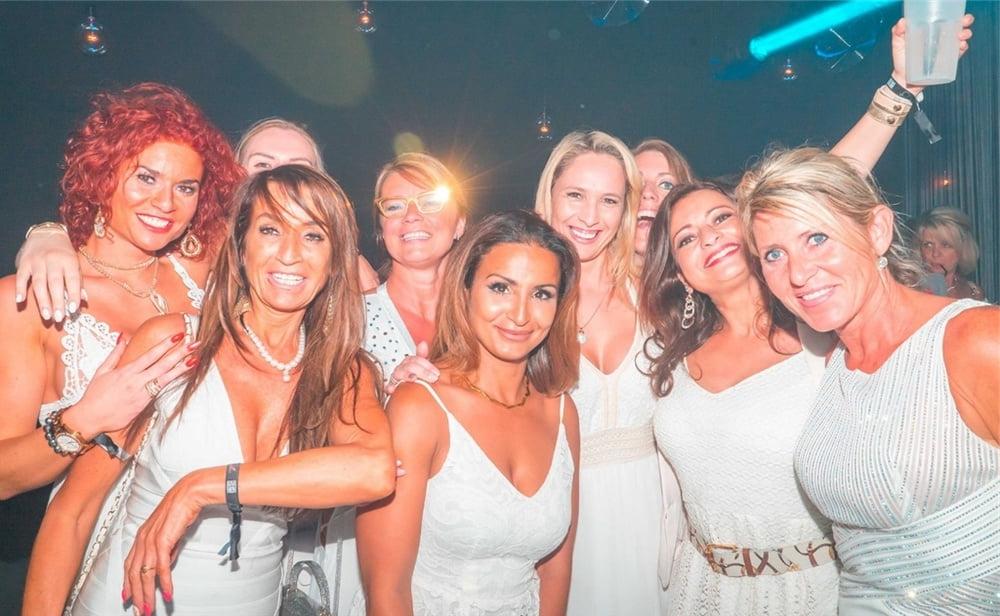 16P Who do you fuck, only white