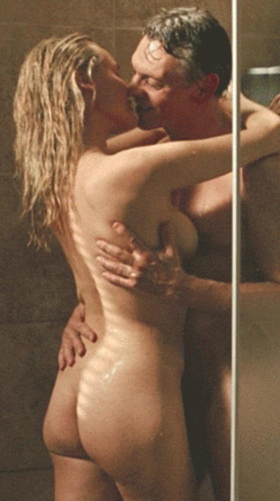 25P Hot nude couples I want to join in bed