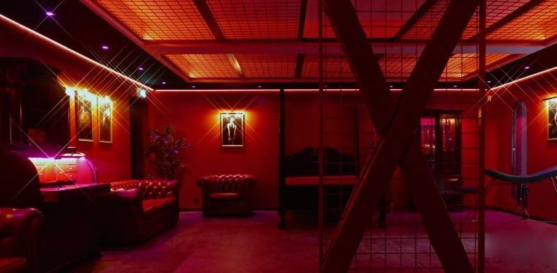 25P Swinger Club