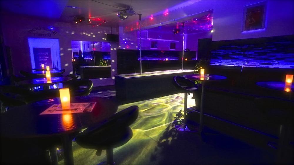 25P Swinger Club