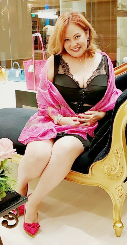 25P Bib boobs mature asian milf slut